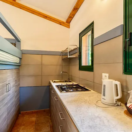 Apartmanhotel With Swimming - Pool In Guardistallo Casale Marittimo