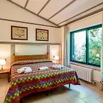 Apartahotel With Swimming - Pool In Guardistallo