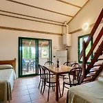 Apartahotel With Swimming - Pool In Guardistallo Casale Marittimo