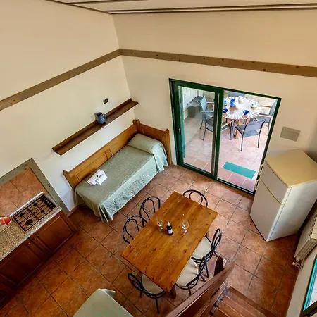 شقة فندقية With Swimming - Pool In Guardistallo 3*